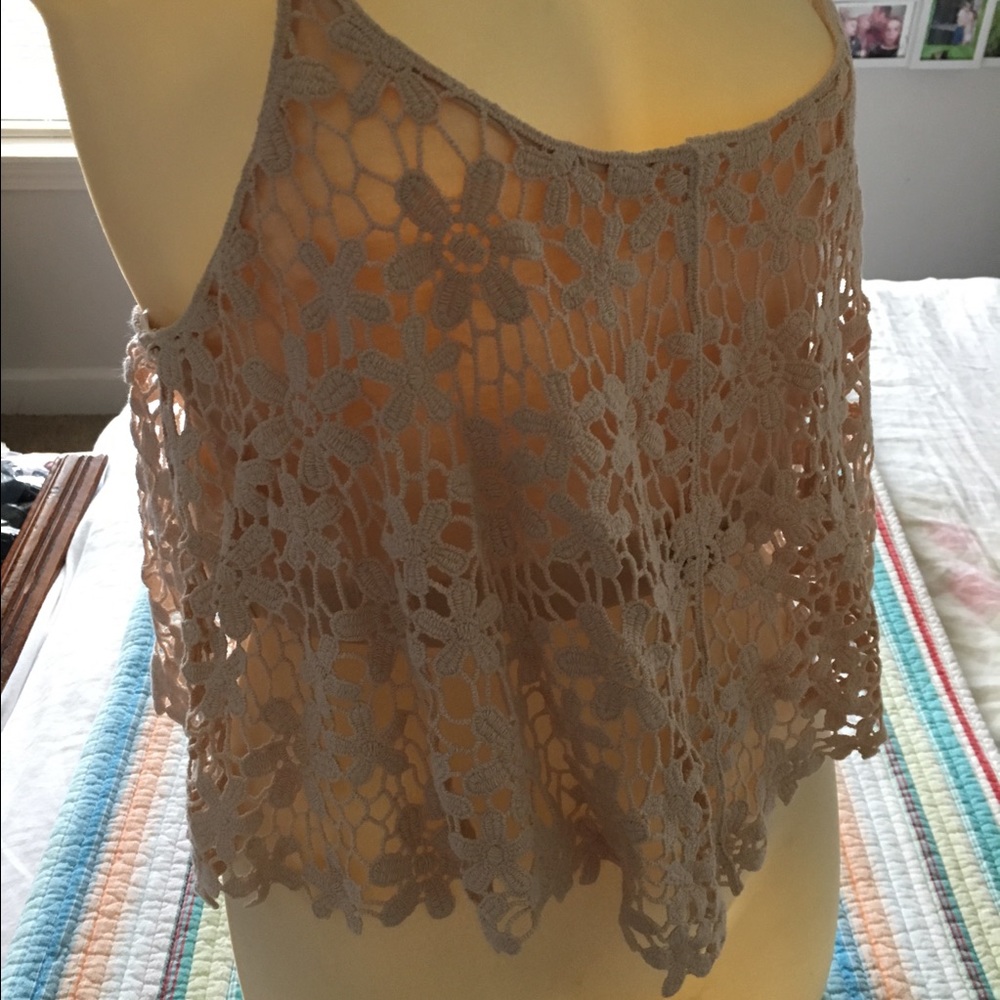 Crocheted festival crop tank top beige size medium - Picture 5 of 8